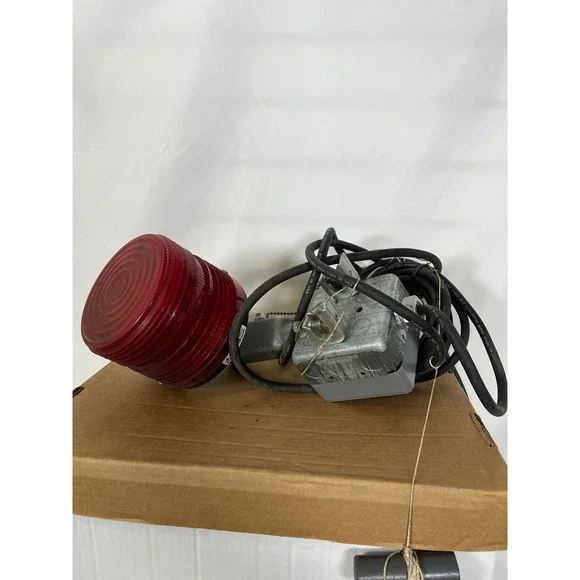 Federal Signal Red Strobe Warning Light Siren Industrial Alarm Killark Hubbell - Picture 7 of 7